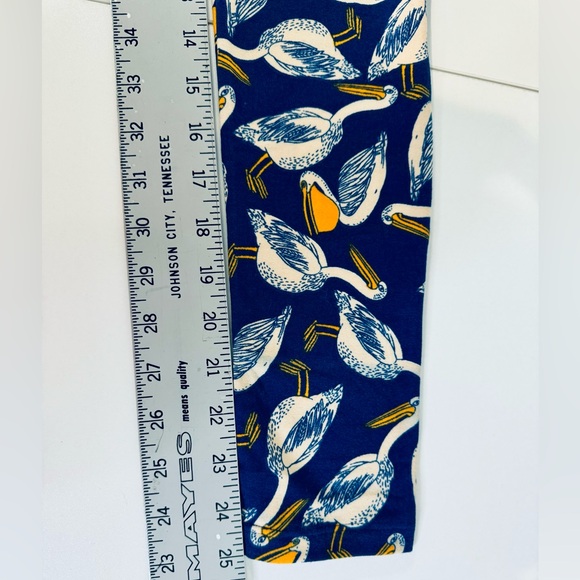 Lularoe Leggings Pelican Navy Print One Size NEW! - Picture 9 of 12